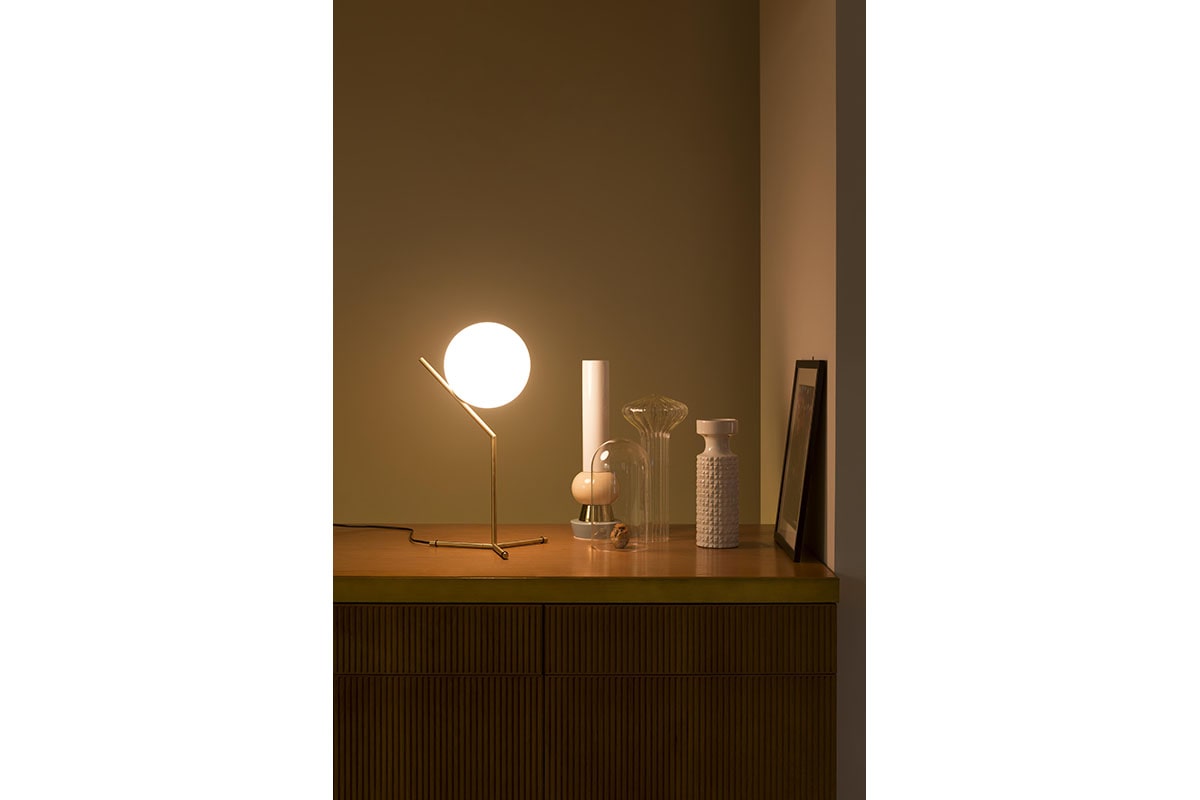 Flos | IC LIGHTS T1 LOW ブラック テーブルランプ1 LOW